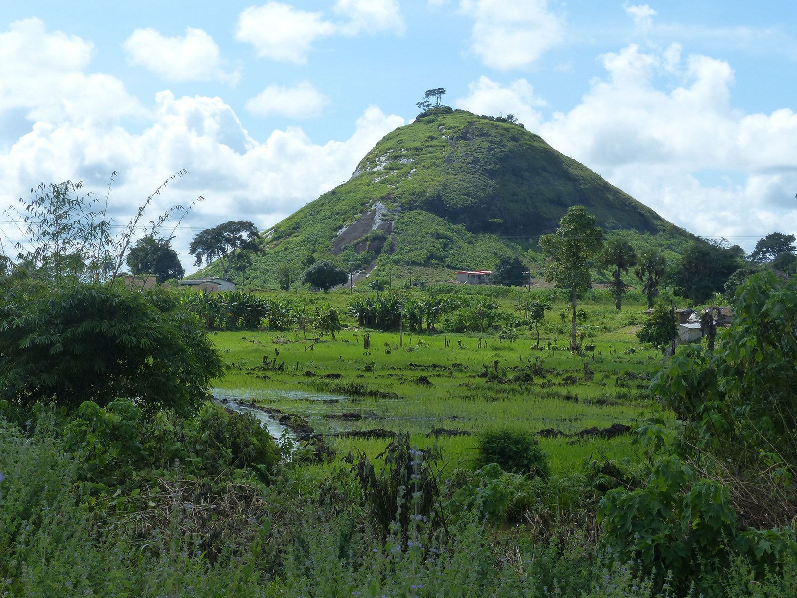 MONTAGNE DE DANANE